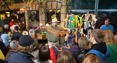 Get close to the wildlife at the Niagara Falls Rainforest Cafe